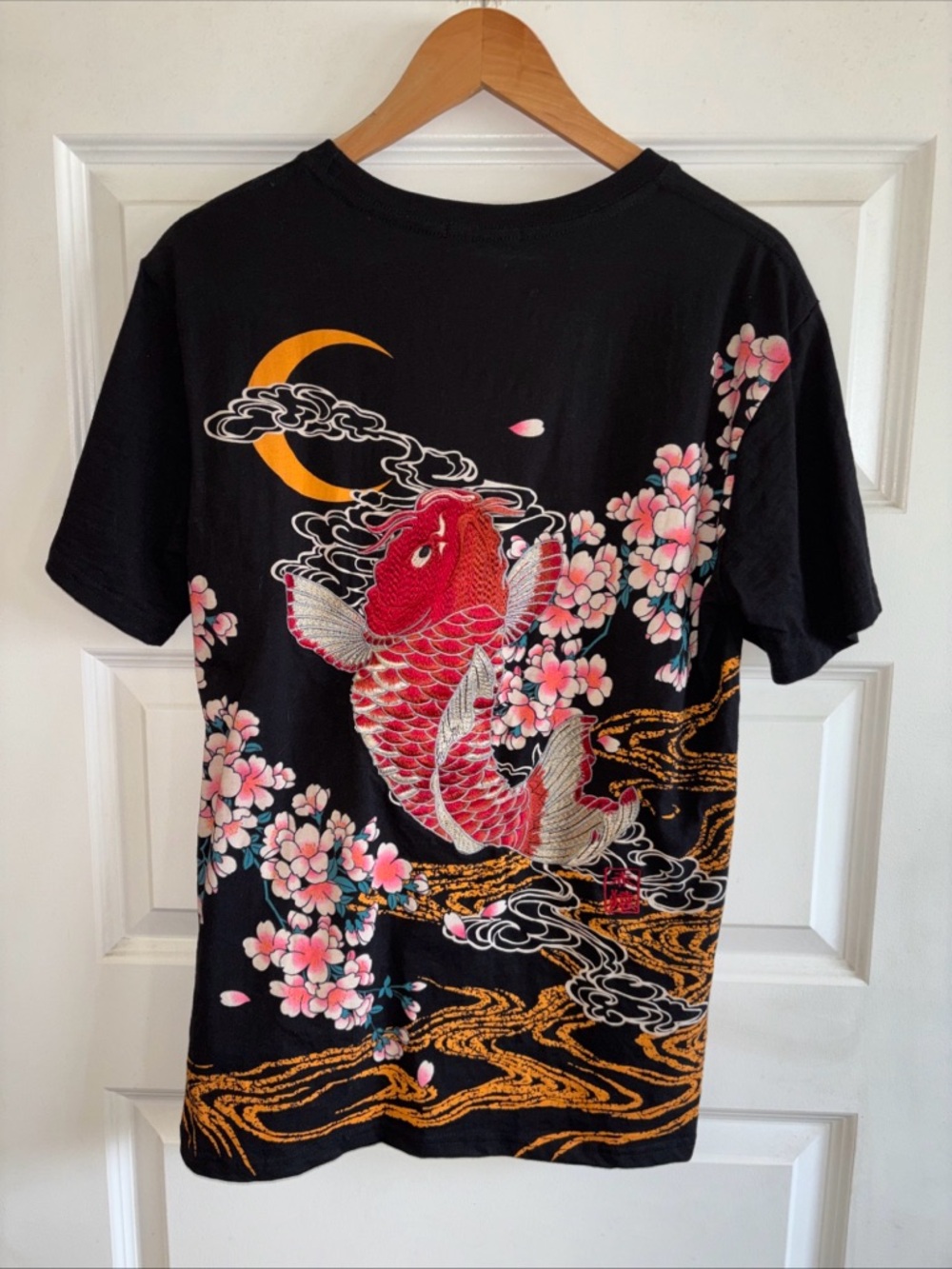 Japanese Red Koi Fish EMBROIDERED Sukajan T-Shirt Black 100% Cotton Asian Sz L